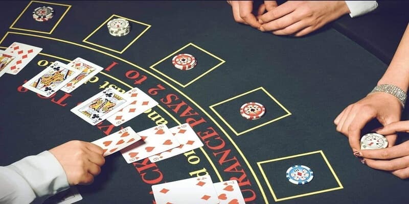 So sánh ngũ linh trong xì dách với các thể loại khác